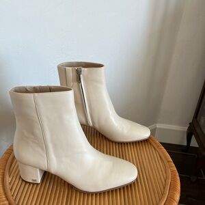 Sam Edelman cream leather booties, brand new, unworn, size 8.5